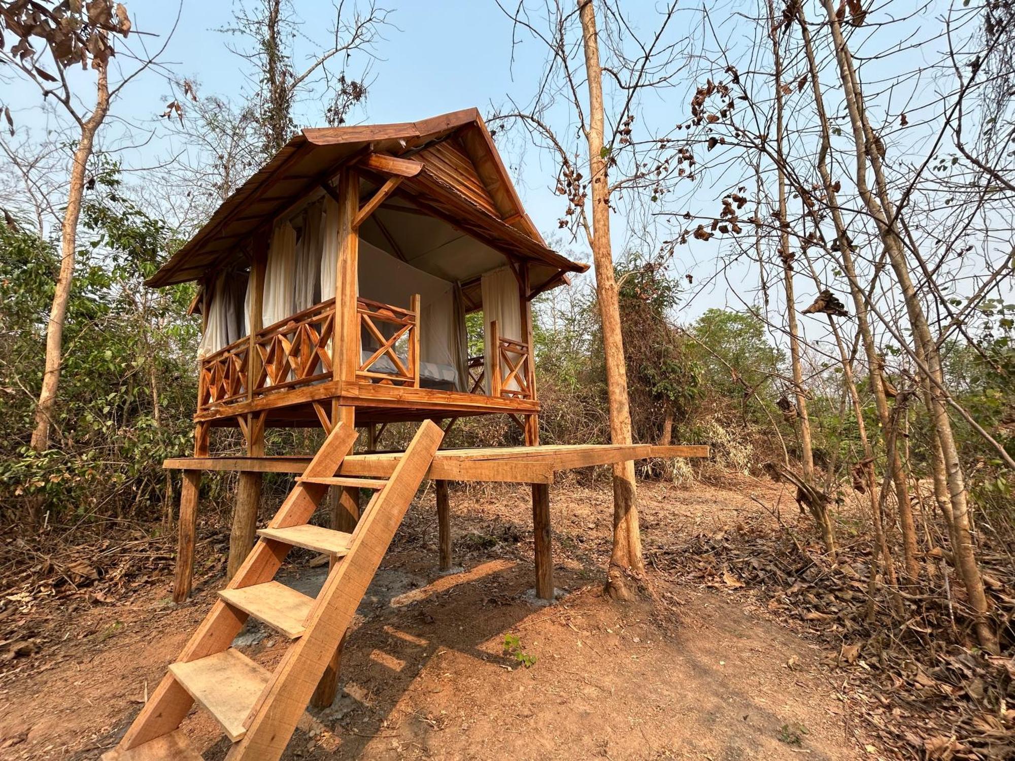 Namkhan Horses Stables Luang Prabang Dış mekan fotoğraf